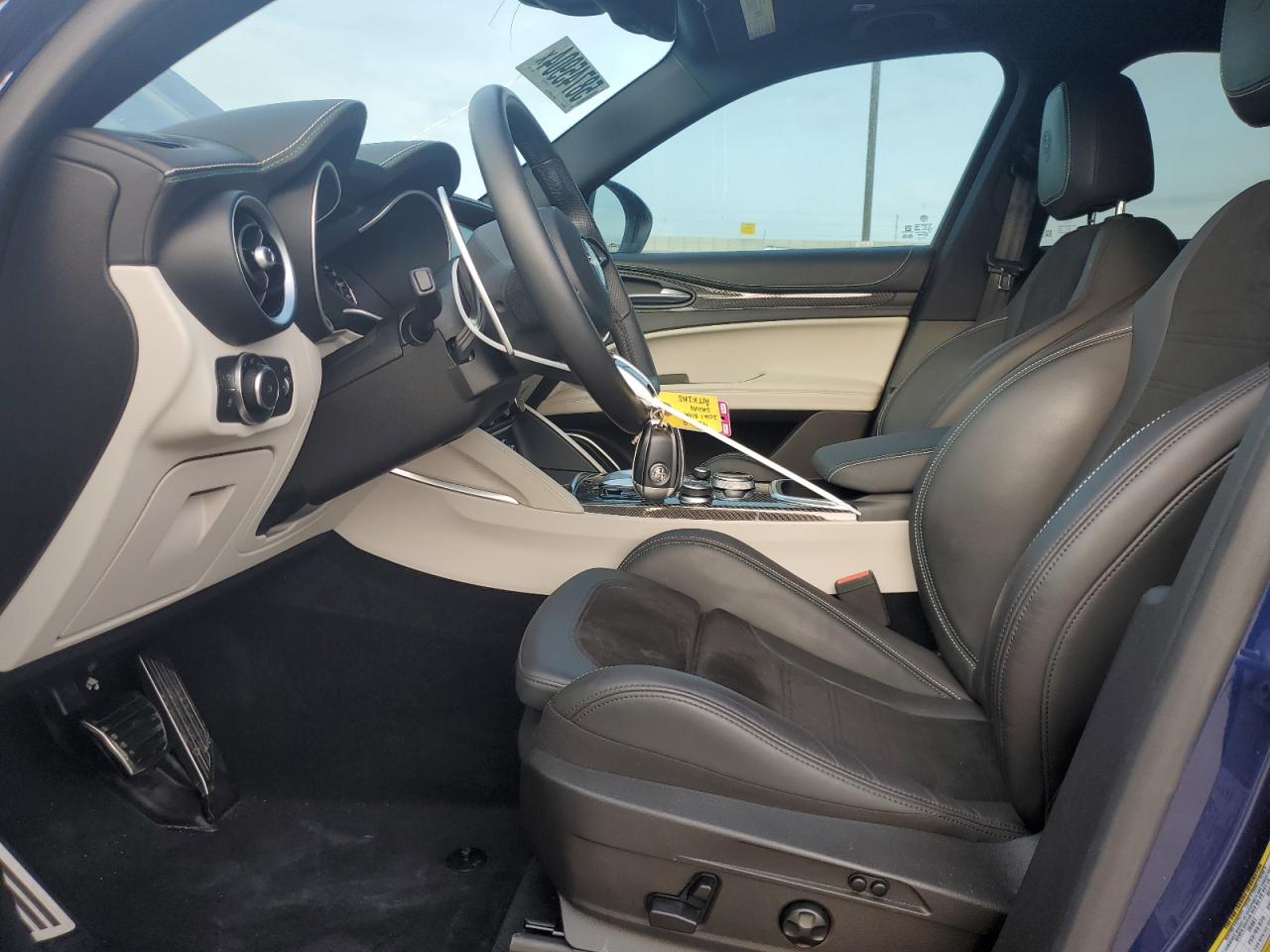 ZASPAKEV0M7D14425 2021 Alfa Romeo Stelvio Quadrifoglio