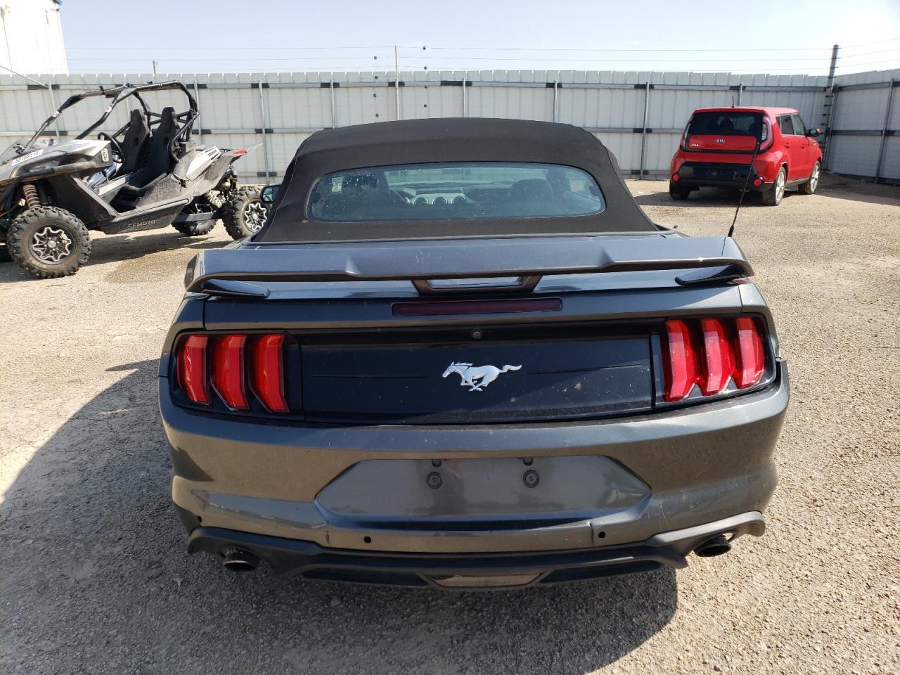 2019 Ford Mustang vin: 1FATP8UH6K5170284