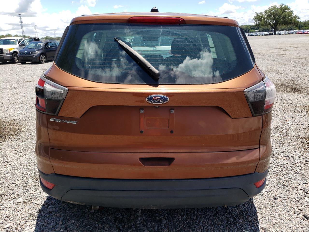 2017 Ford Escape S vin: 1FMCU0F7XHUA20147