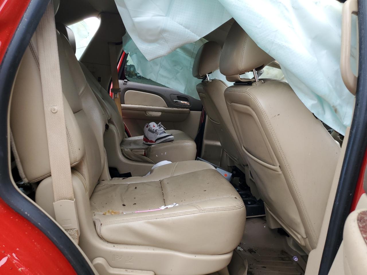 1GKS2CE04ER209052 2014 GMC Yukon Slt