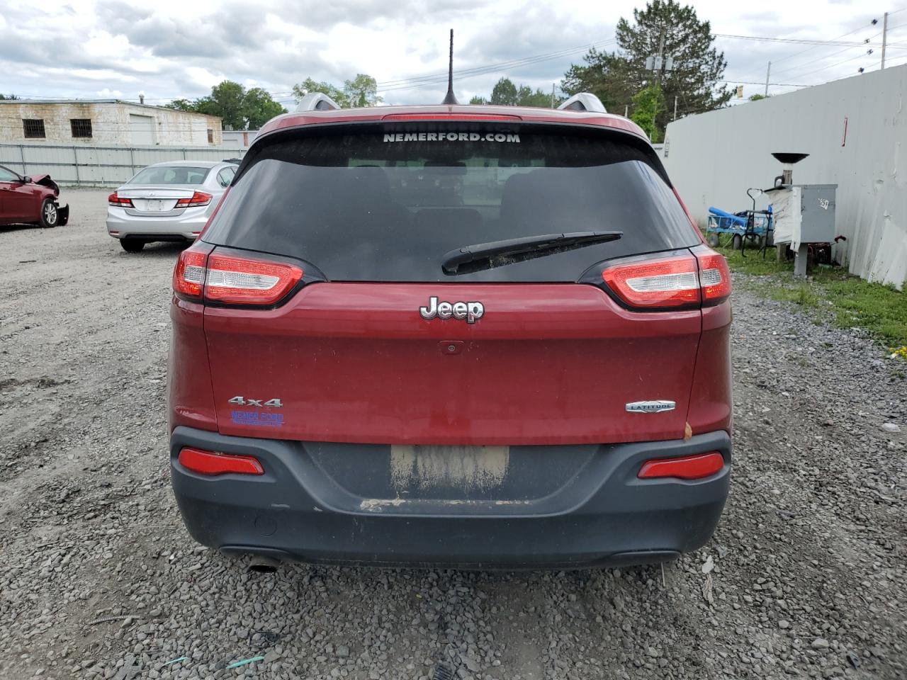 1C4PJMCB7GW139906 2016 Jeep Cherokee Latitude