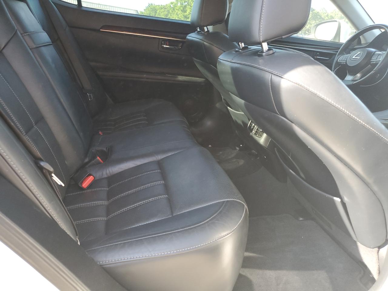 58ABK1GGXGU008996 2016 Lexus Es 350