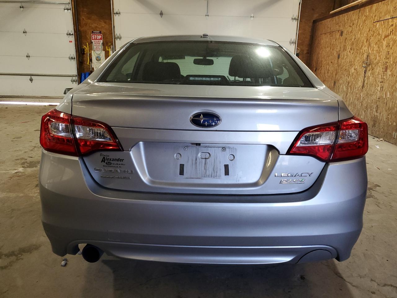 4S3BNAL61F3030549 2015 Subaru Legacy 2.5I Limited