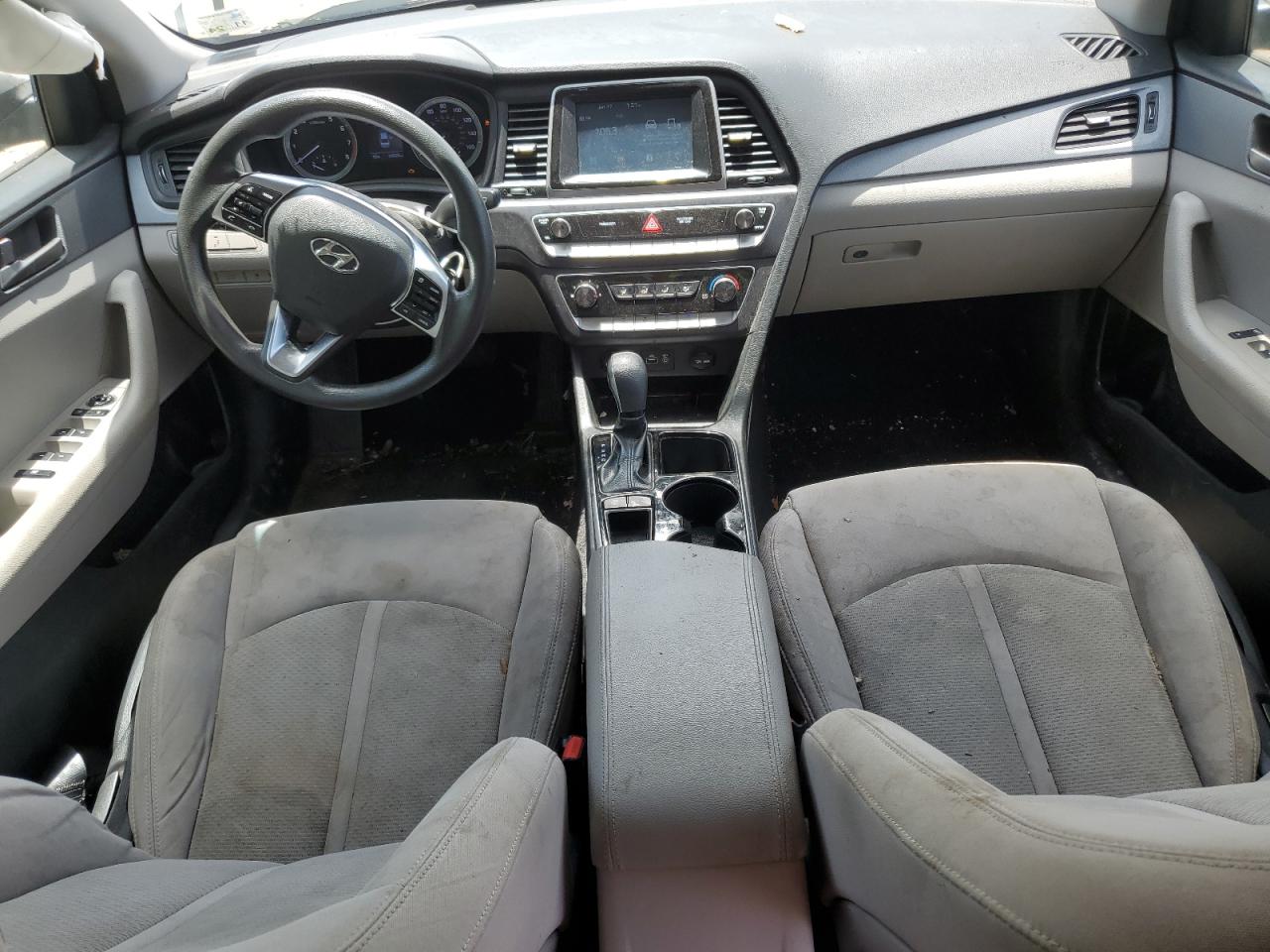 5NPE24AF0KH773695 2019 Hyundai Sonata Se
