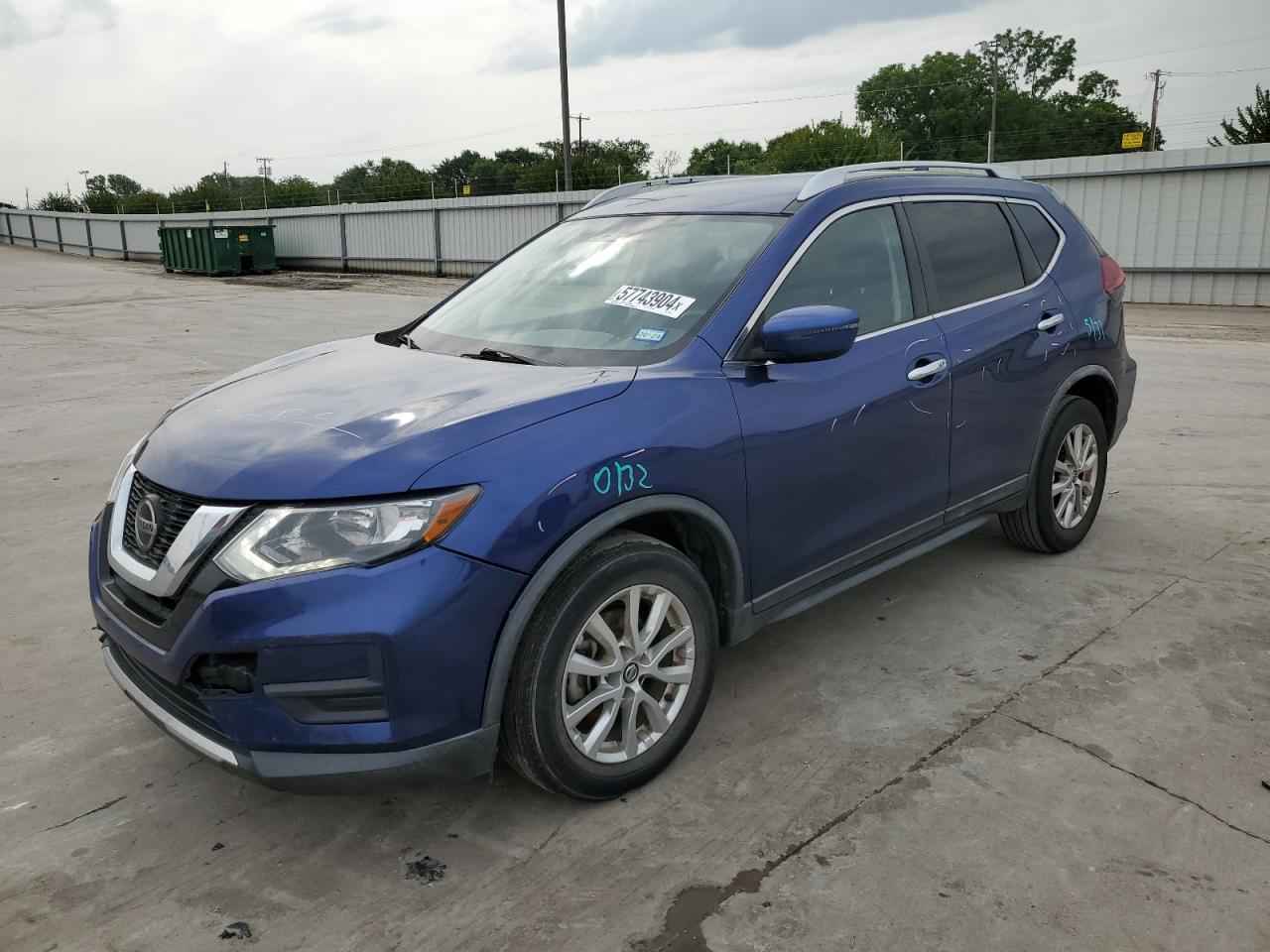 KNMAT2MT9JP590834 NISSAN ROGUE 2018