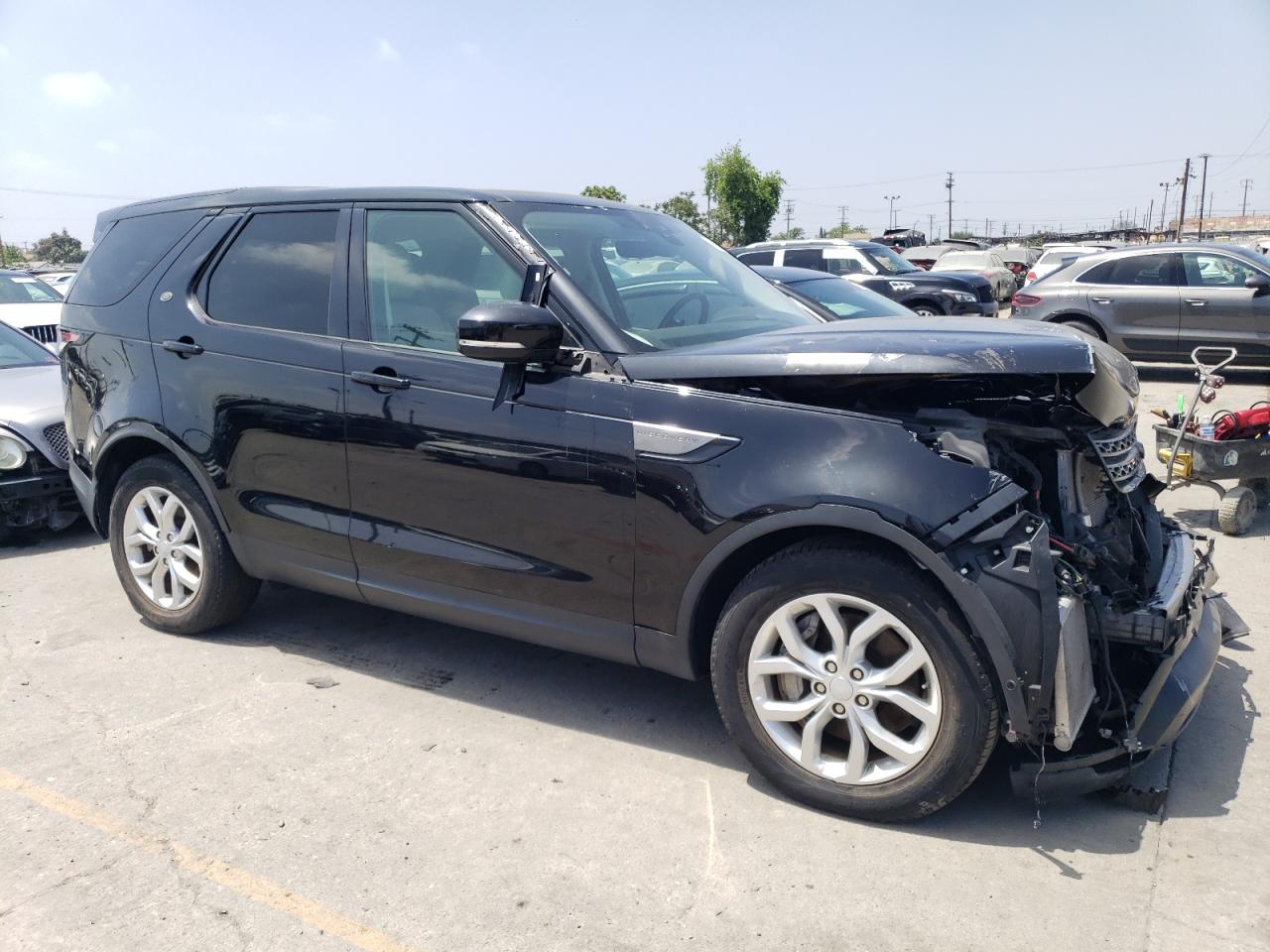 2019 Land Rover Discovery Se vin: SALRG2RV0K2401898