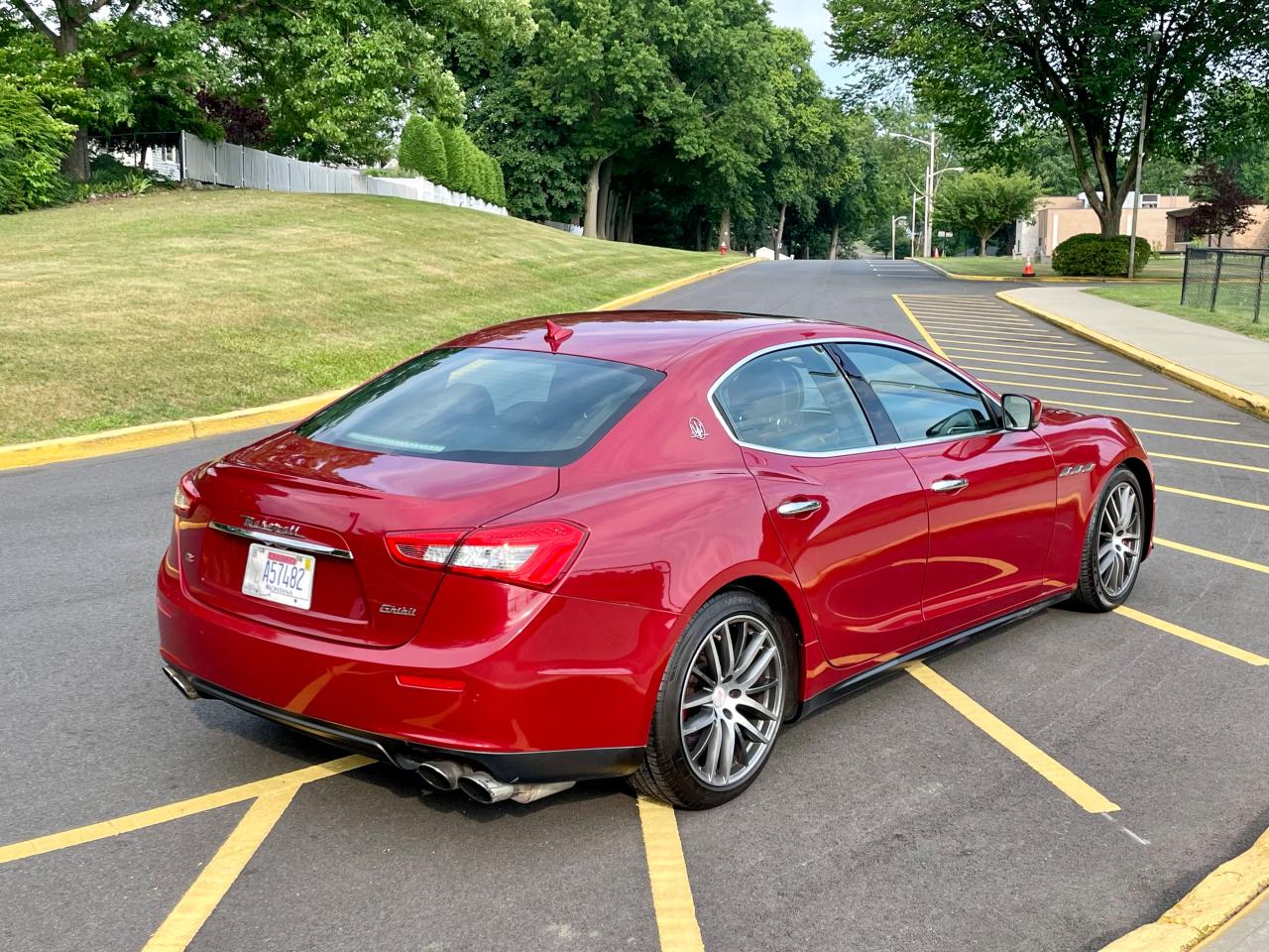 2015 Maserati Ghibli S vin: ZAM57RTAXF1141814