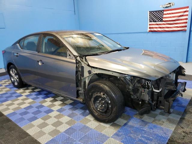 1N4BL4BV4PN403546 Nissan Altima S 4