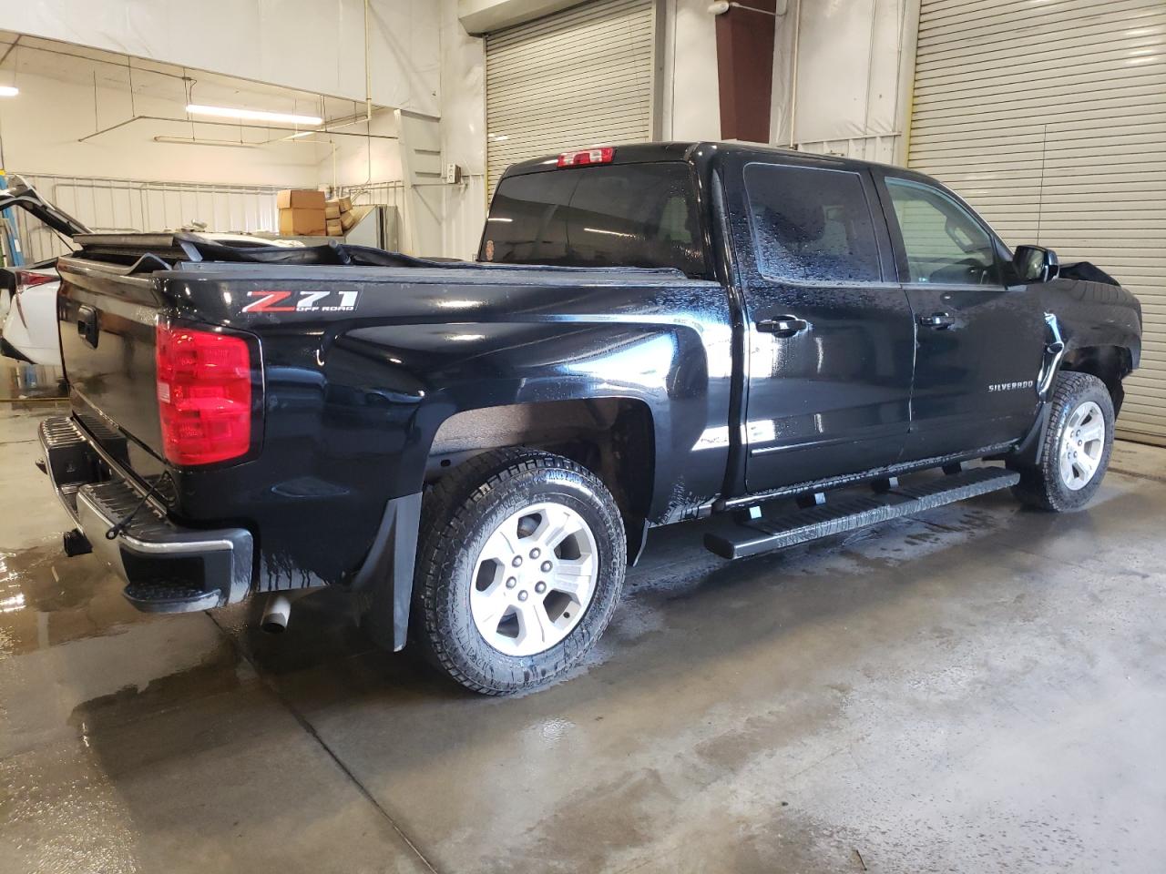 3GCUKREC3JG229076 2018 Chevrolet Silverado K1500 Lt