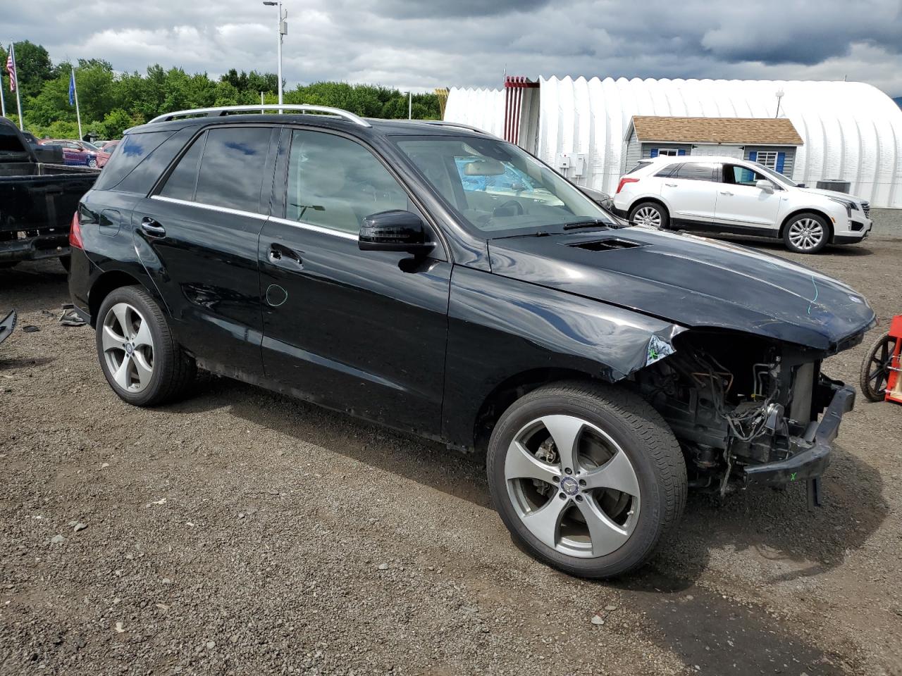 4JGDA5HB4HA819211 2017 Mercedes-Benz Gle 350 4Matic