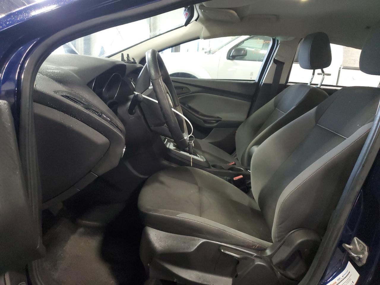 1FAHP3F25CL154852 2012 Ford Focus Se