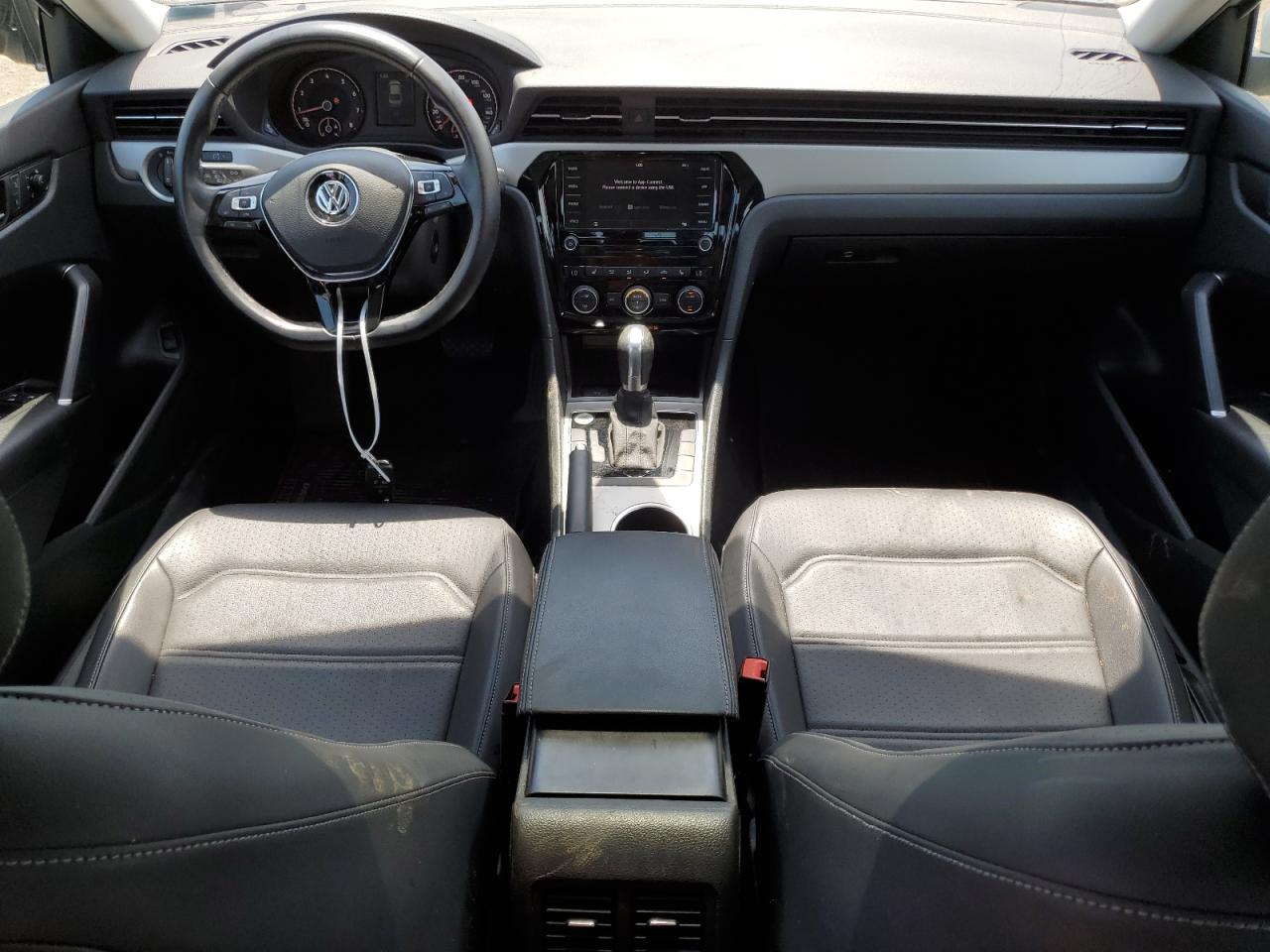 1VWWA7A3XLC012164 2020 Volkswagen Passat Se