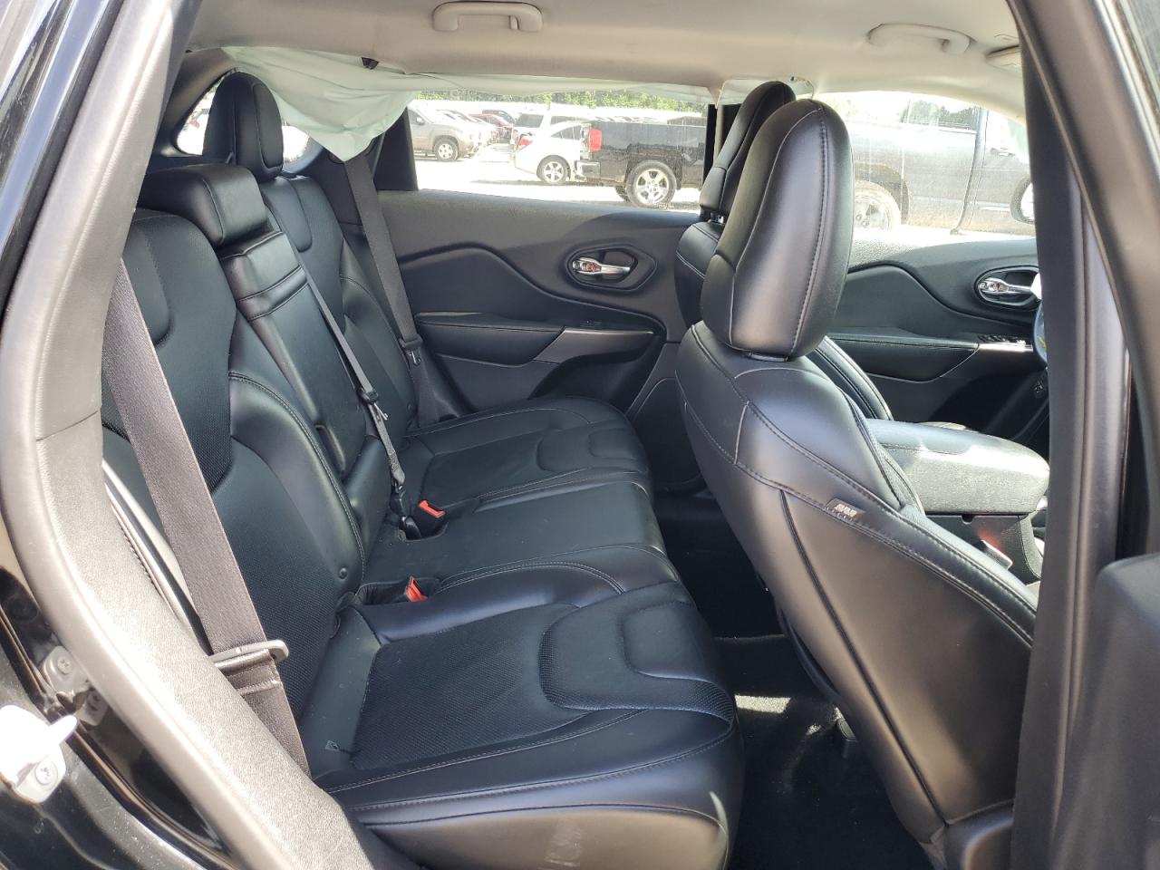 1C4PJLDB0KD275081 2019 Jeep Cherokee Limited