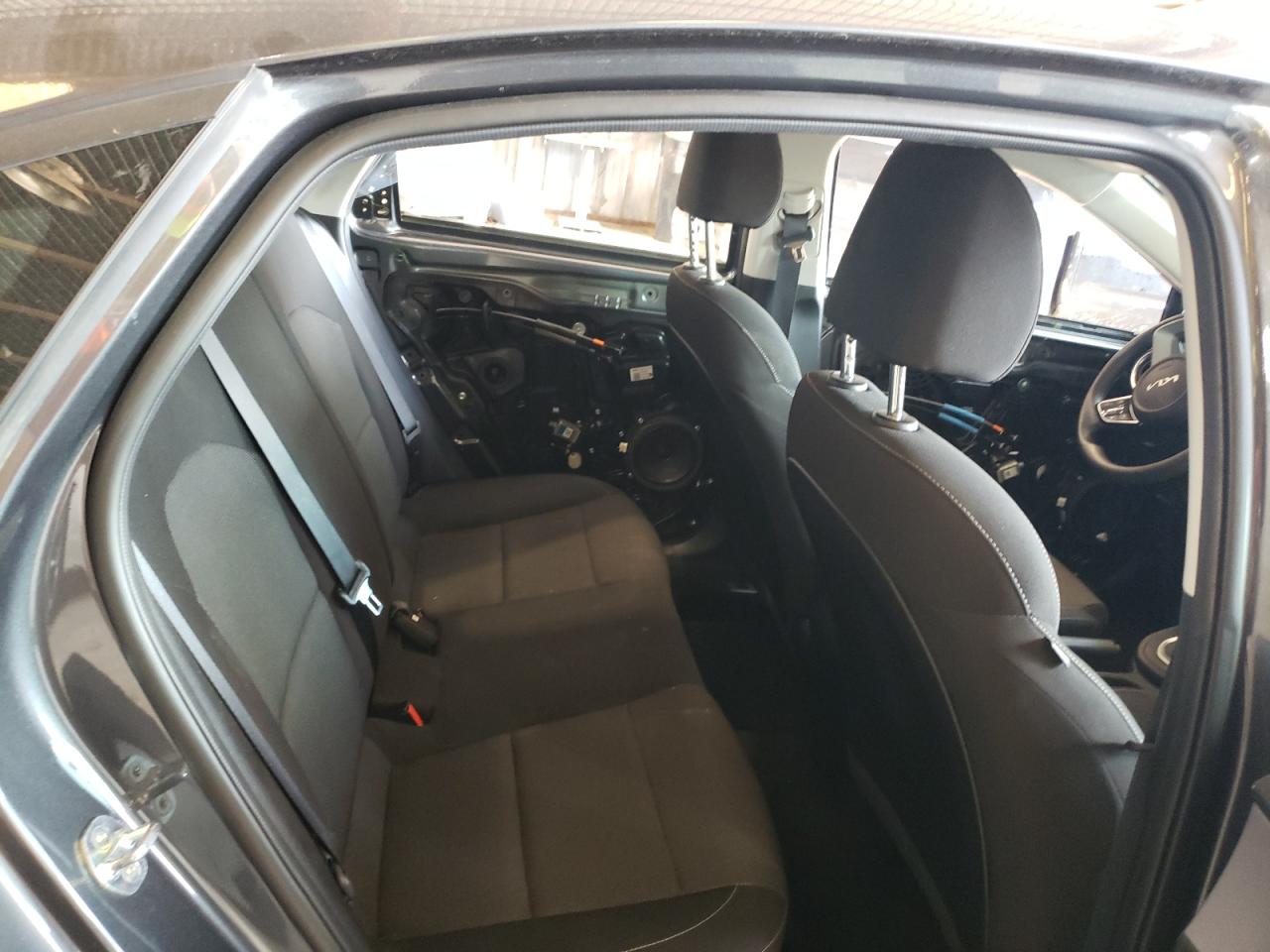 3KPF24AD8NE456646 2022 Kia Forte Fe