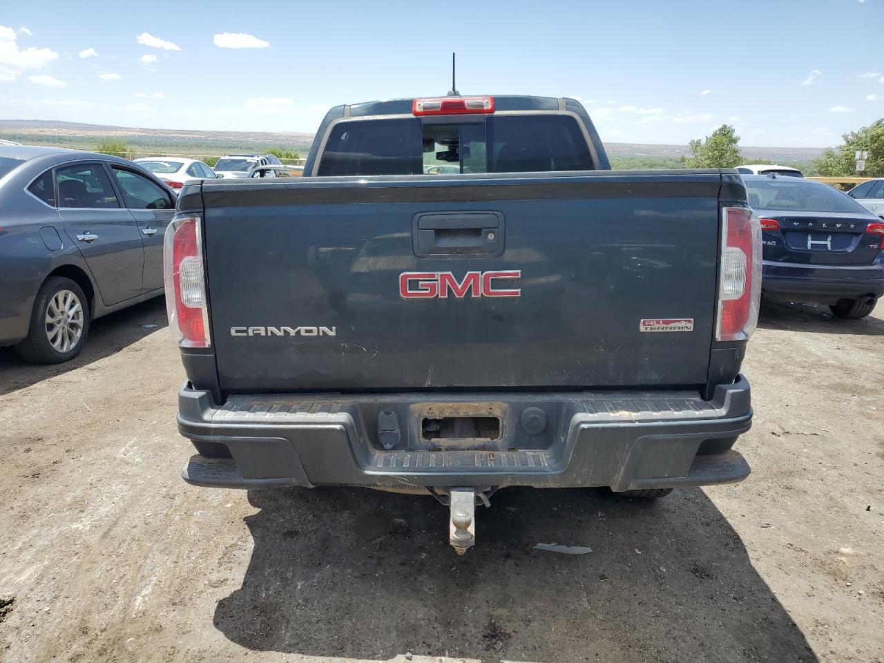 1GTG6CEN2H1292338 2017 GMC Canyon Sle