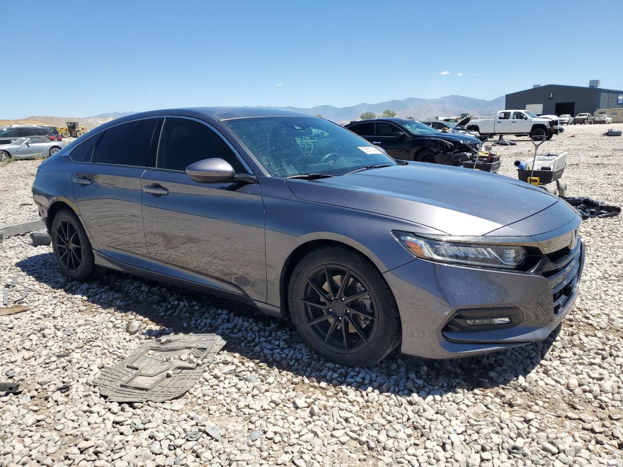 1HGCV1F38JA179052 HONDA ACCORD 2018