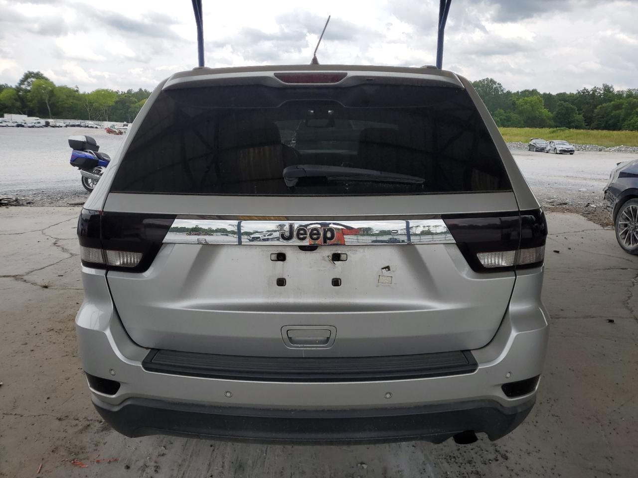 1J4RS4GGXBC646752 2011 Jeep Grand Cherokee Laredo