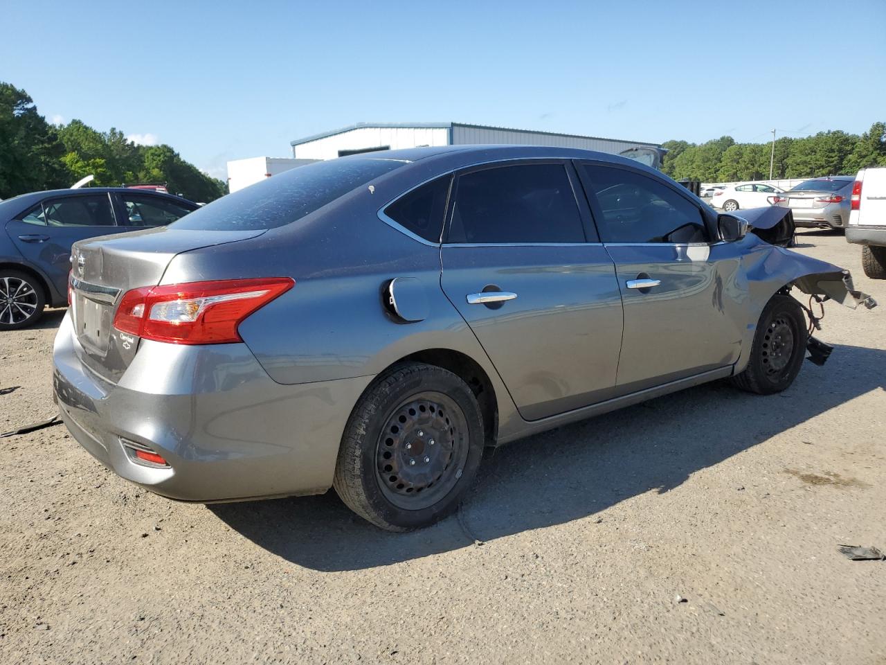 2018 Nissan Sentra S vin: 3N1AB7AP5JY269642