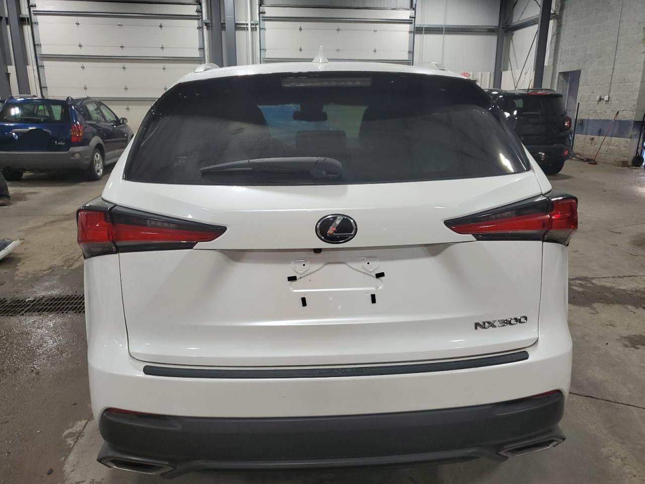 2020 Lexus Nx 300 Base vin: JTJAARBZXL2158305