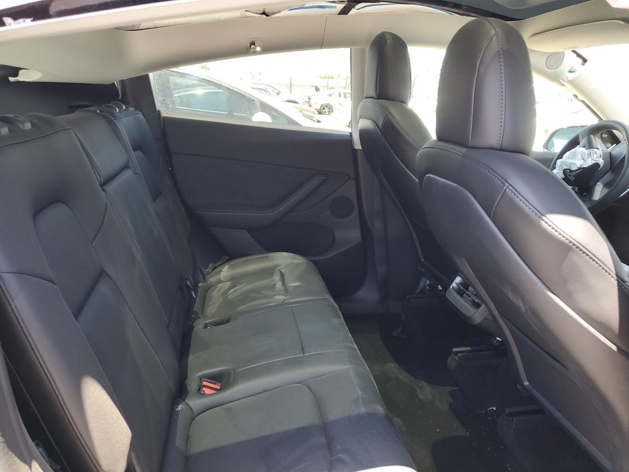 7SAYGDEF5NF487985 2022 Tesla Model Y