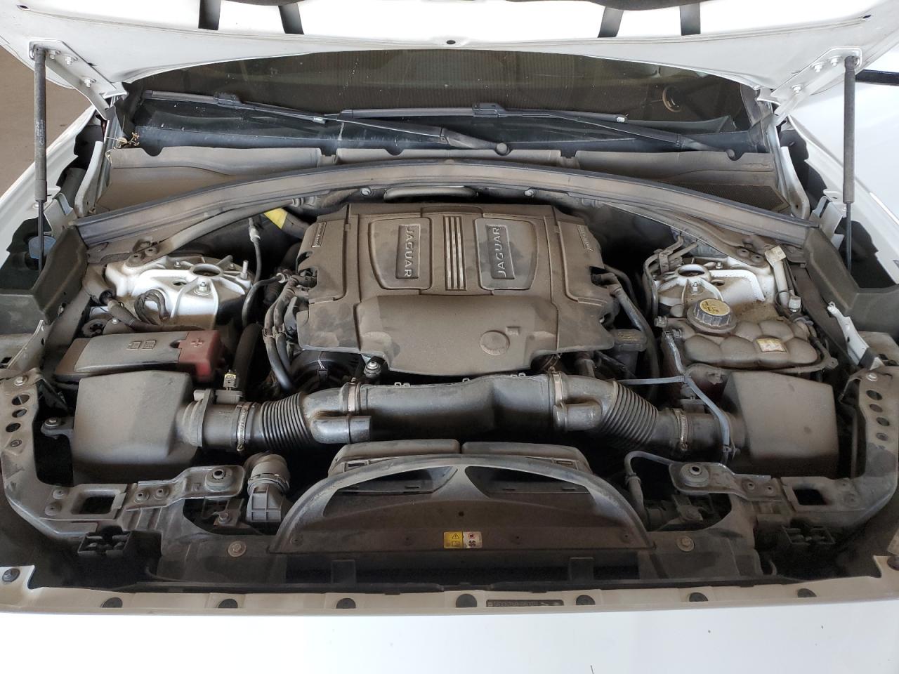 SADCK2BV8HA891029 2017 Jaguar F-Pace Prestige