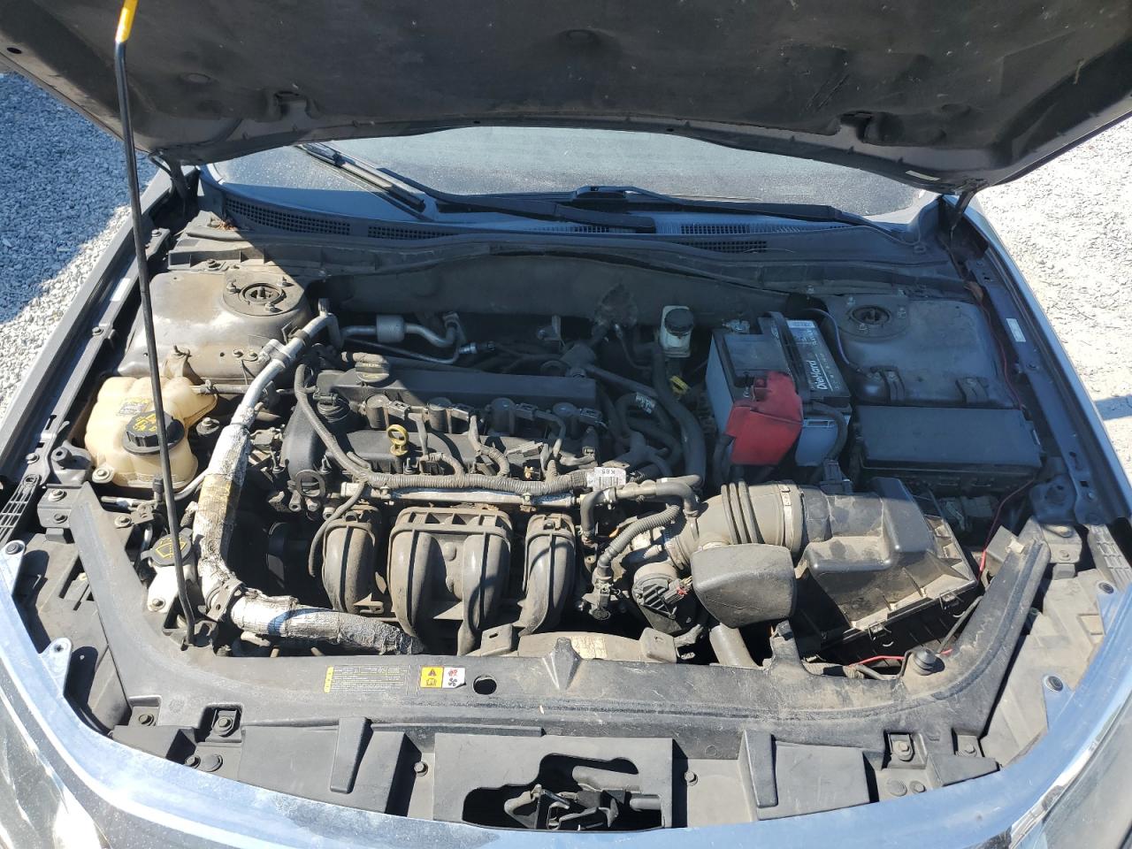 3FAHP0HA3BR182734 2011 Ford Fusion Se