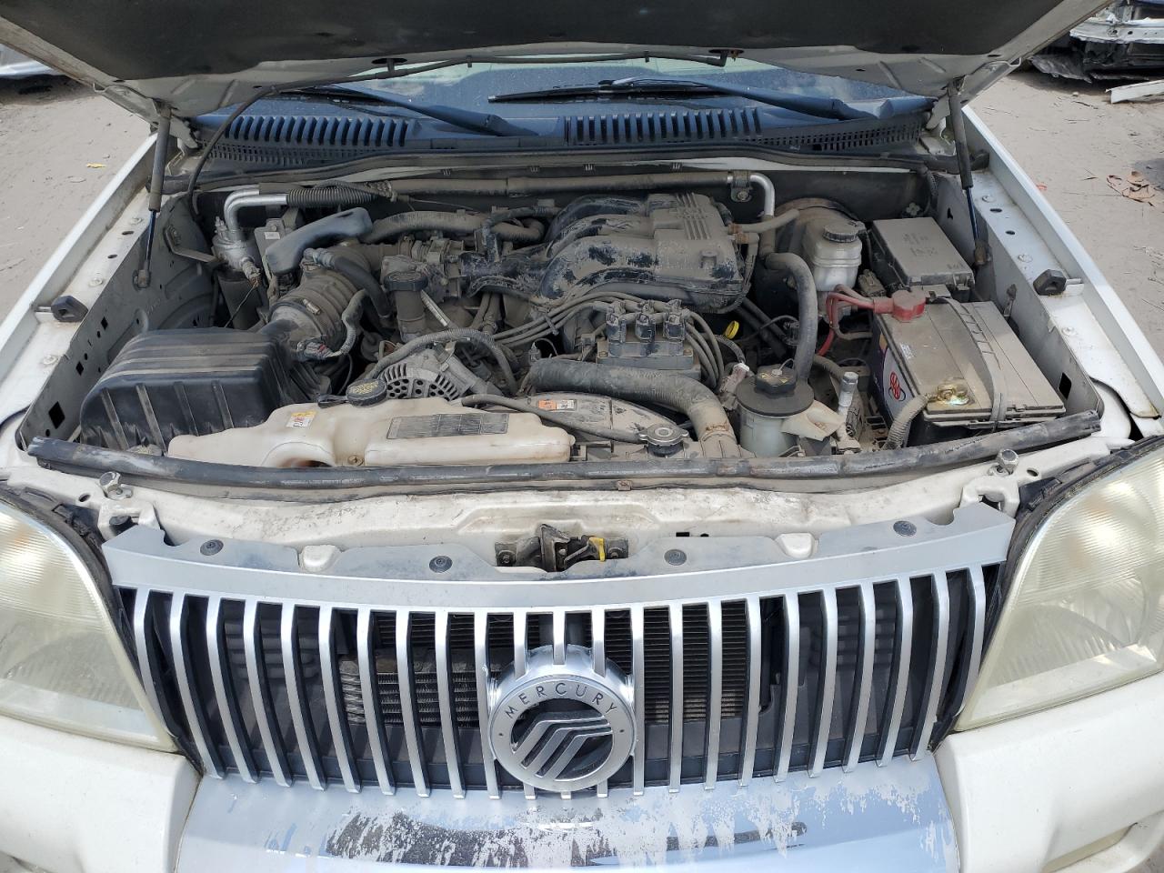 4M2EU47E98UJ07209 2008 Mercury Mountaineer Luxury