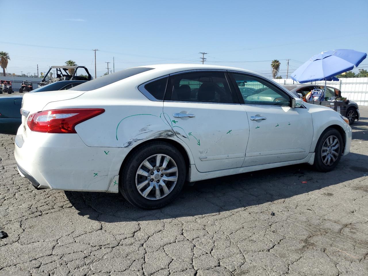 1N4AL3AP5HN312666 2017 Nissan Altima 2.5