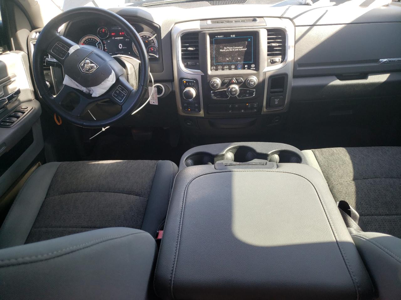 1C6RR7GG5JS311543 2018 Ram 1500 Slt