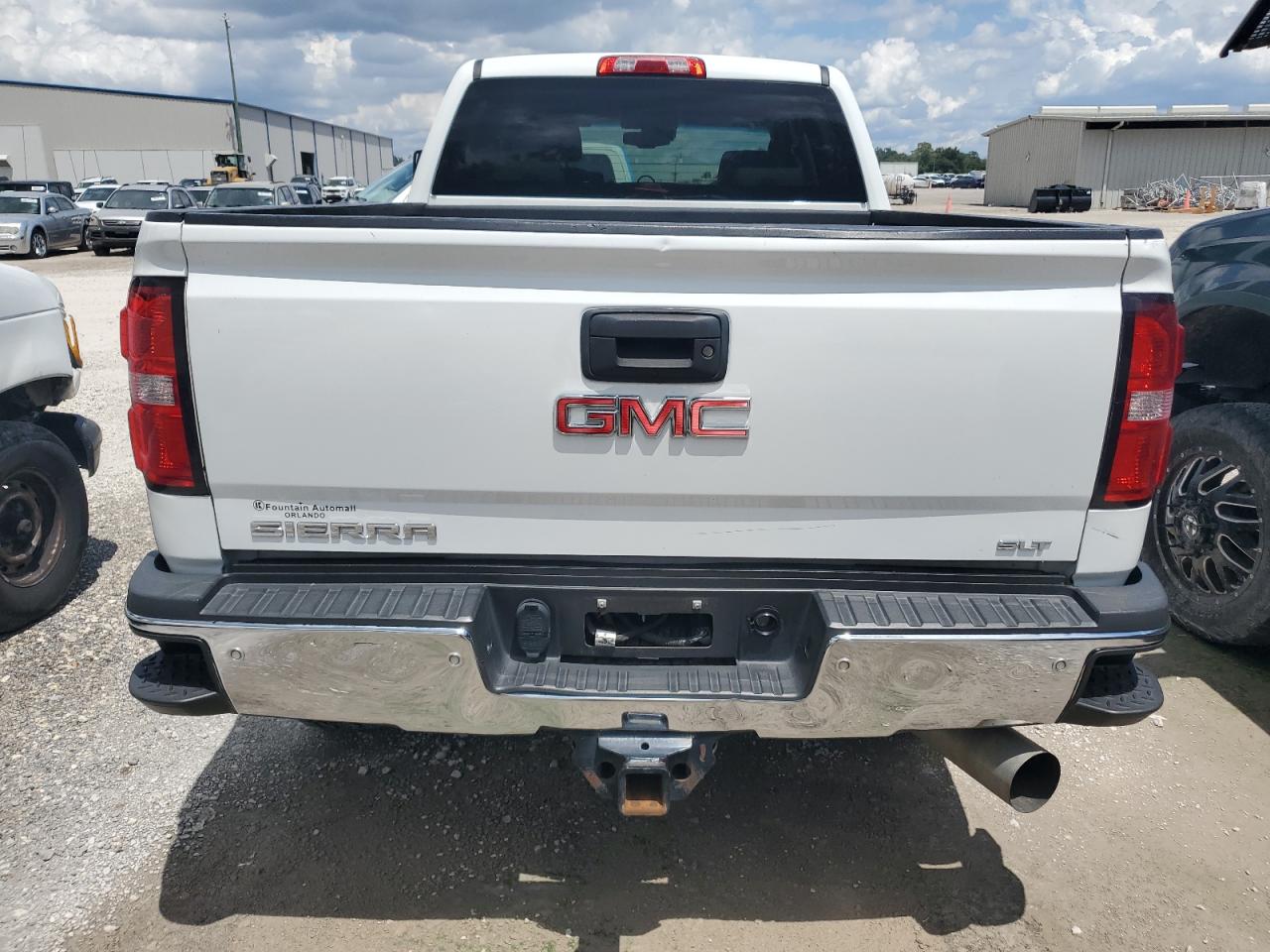 1GT12TEY8JF232441 2018 GMC Sierra K2500 Slt