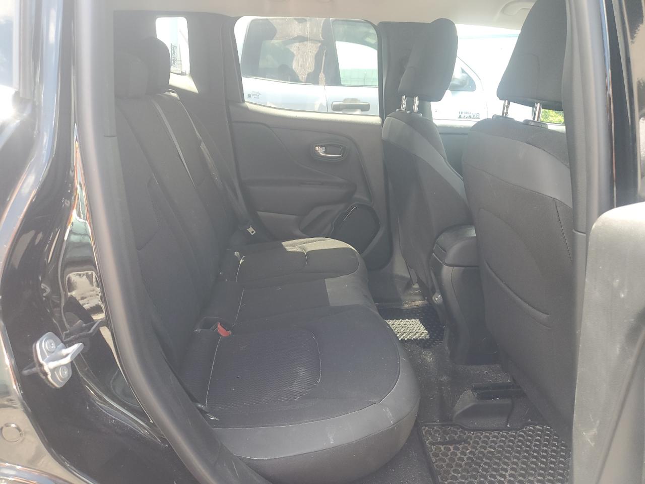 ZACCJBBB1JPG80071 2018 Jeep Renegade Latitude