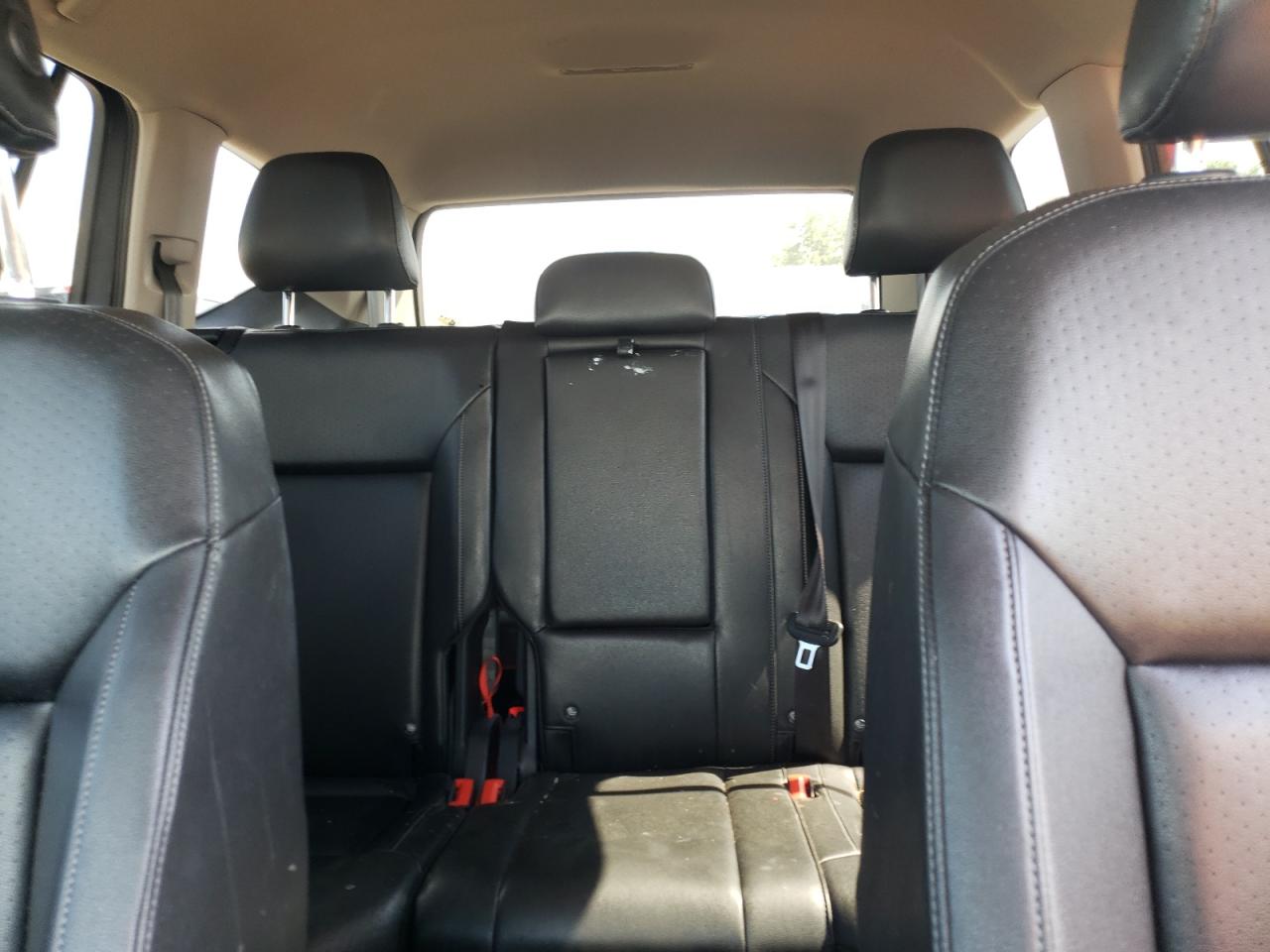 1V2LR2CAXJC512026 2018 Volkswagen Atlas Se