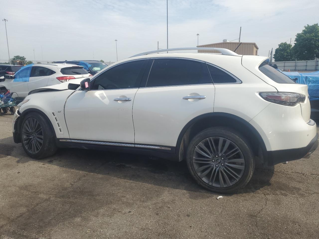 2017 Infiniti Qx70 vin: JN8CS1MU9HM141751