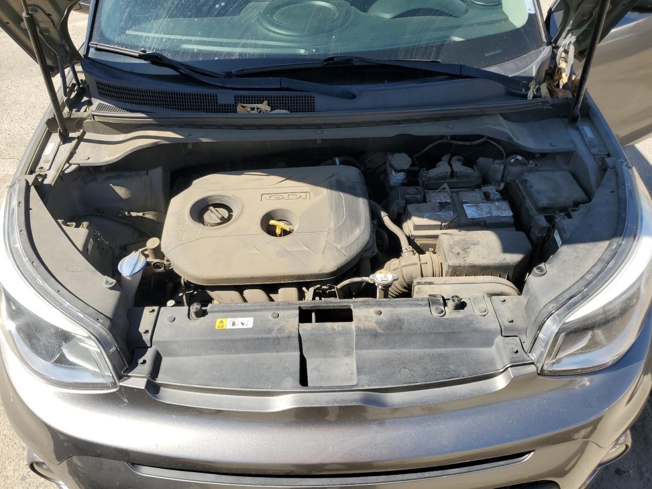 KNDJP3A5XJ7531873 2018 Kia Soul +