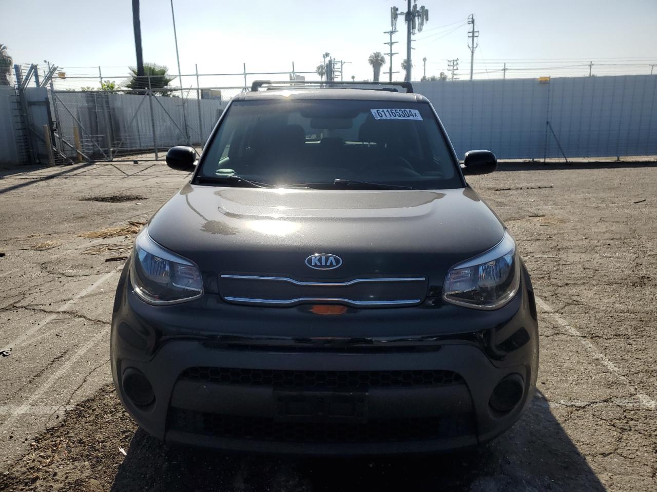 KNDJN2A23K7685588 2019 Kia Soul