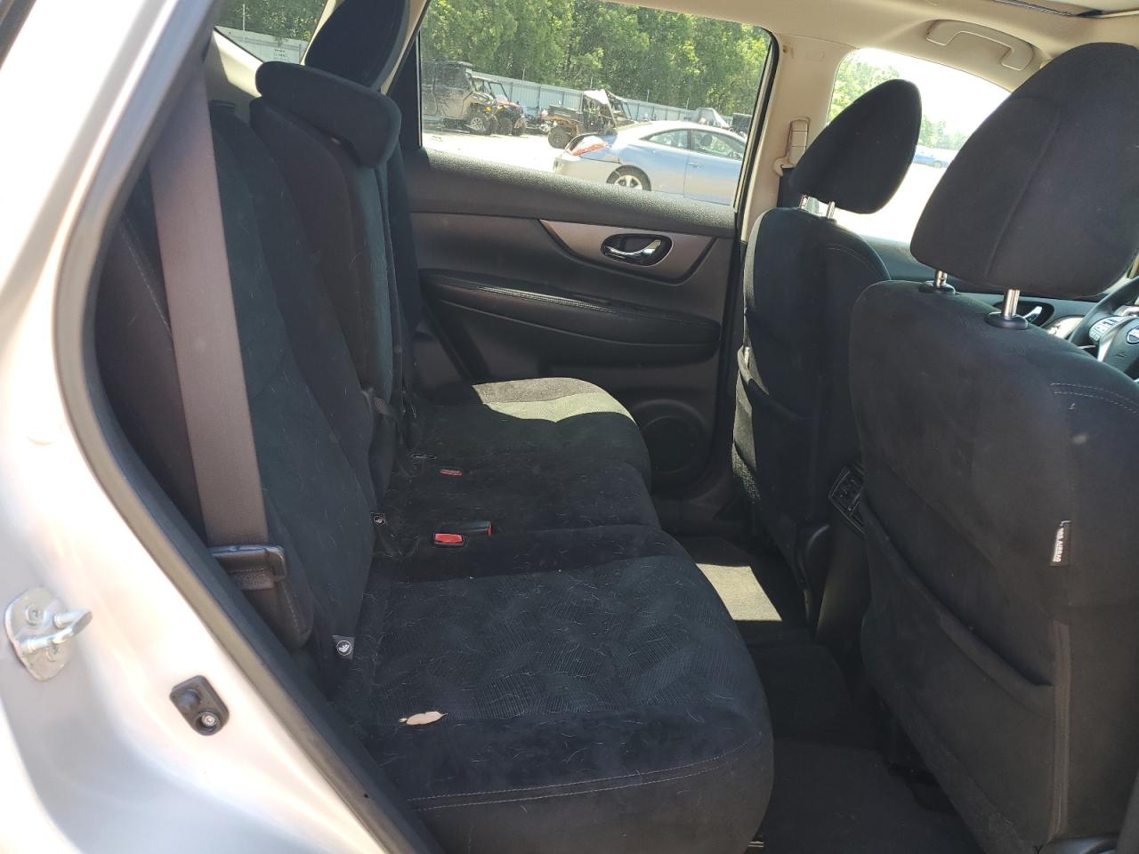 5N1AT2MT0GC773860 NISSAN ROGUE 2016