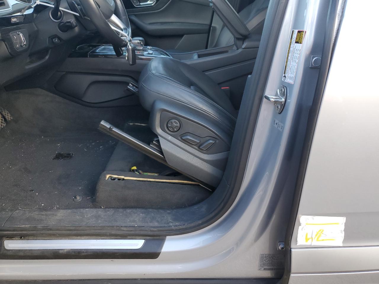 WA1LAAF73HD002649 2017 Audi Q7 Premium Plus