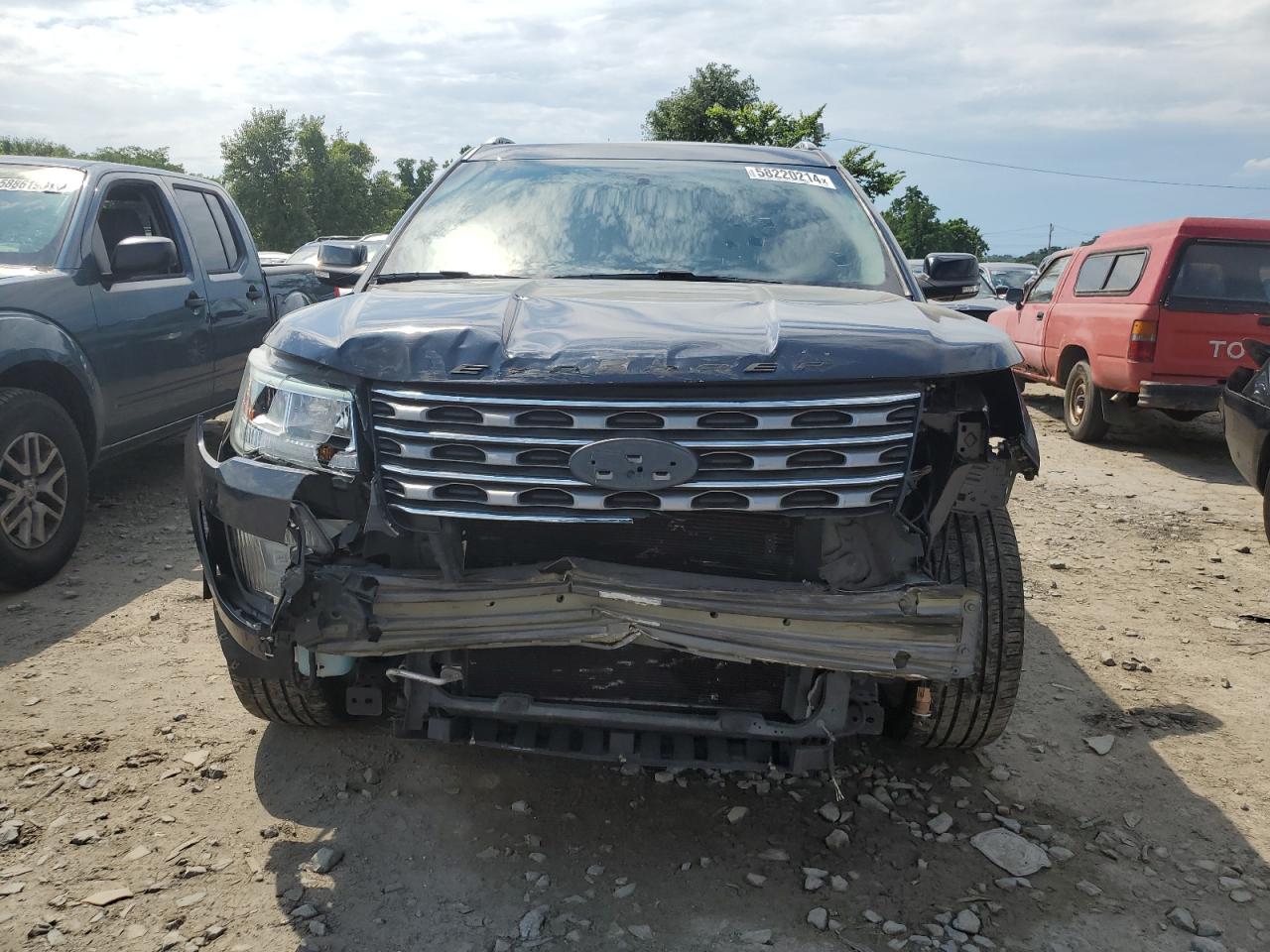 1FM5K8D82HGA48399 2017 Ford Explorer Xlt