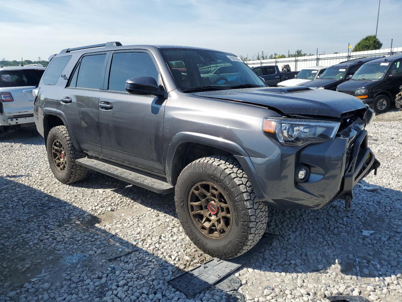 Lot #2926357457 2022 TOYOTA 4RUNNER SR