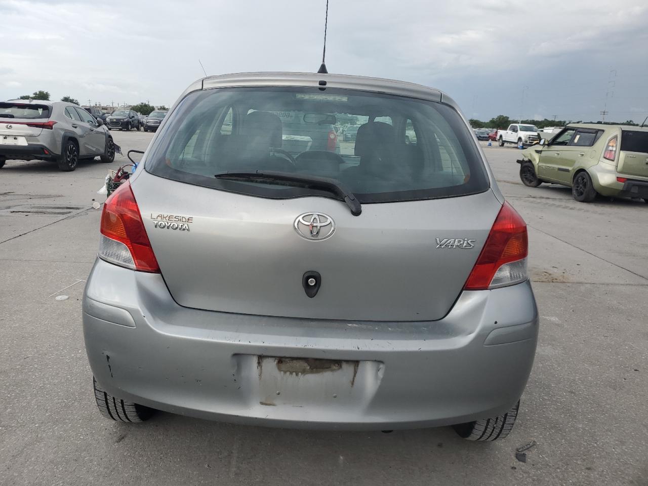 JTDKT903695232813 2009 Toyota Yaris