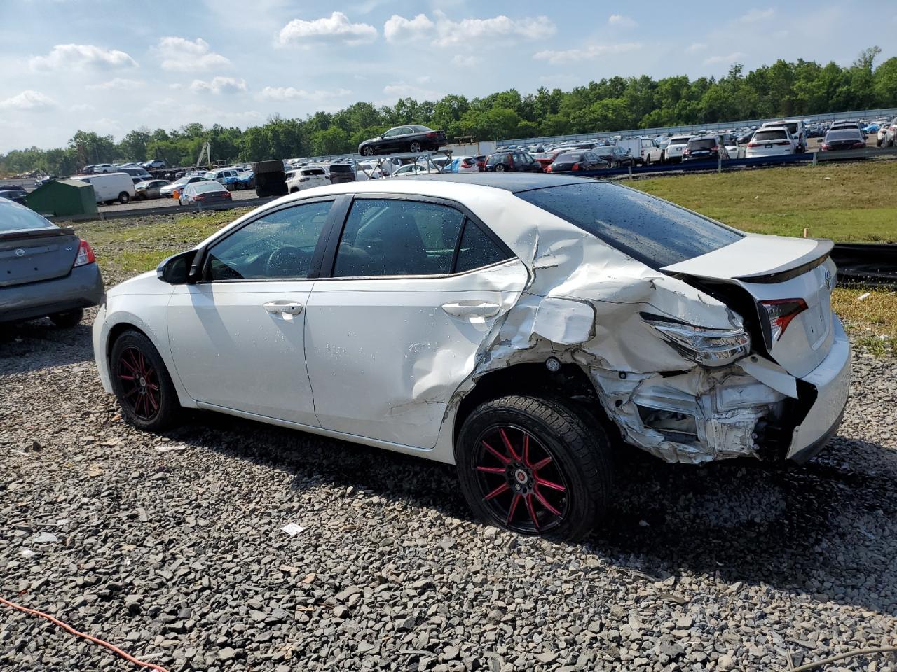 2015 Toyota Corolla Eco vin: 5YFBPRHE9FP248500