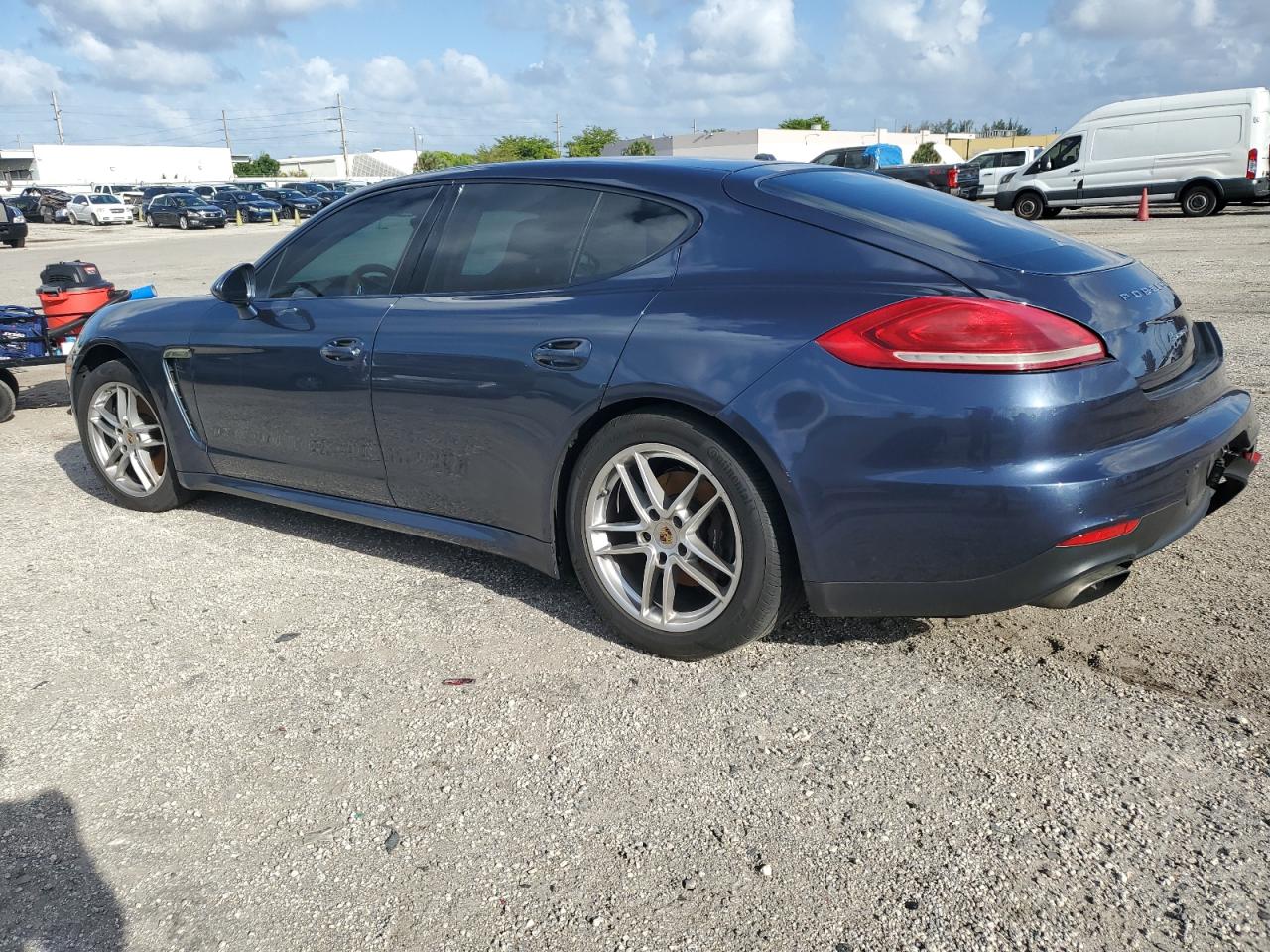 WP0AA2A77FL000237 2015 Porsche Panamera 2