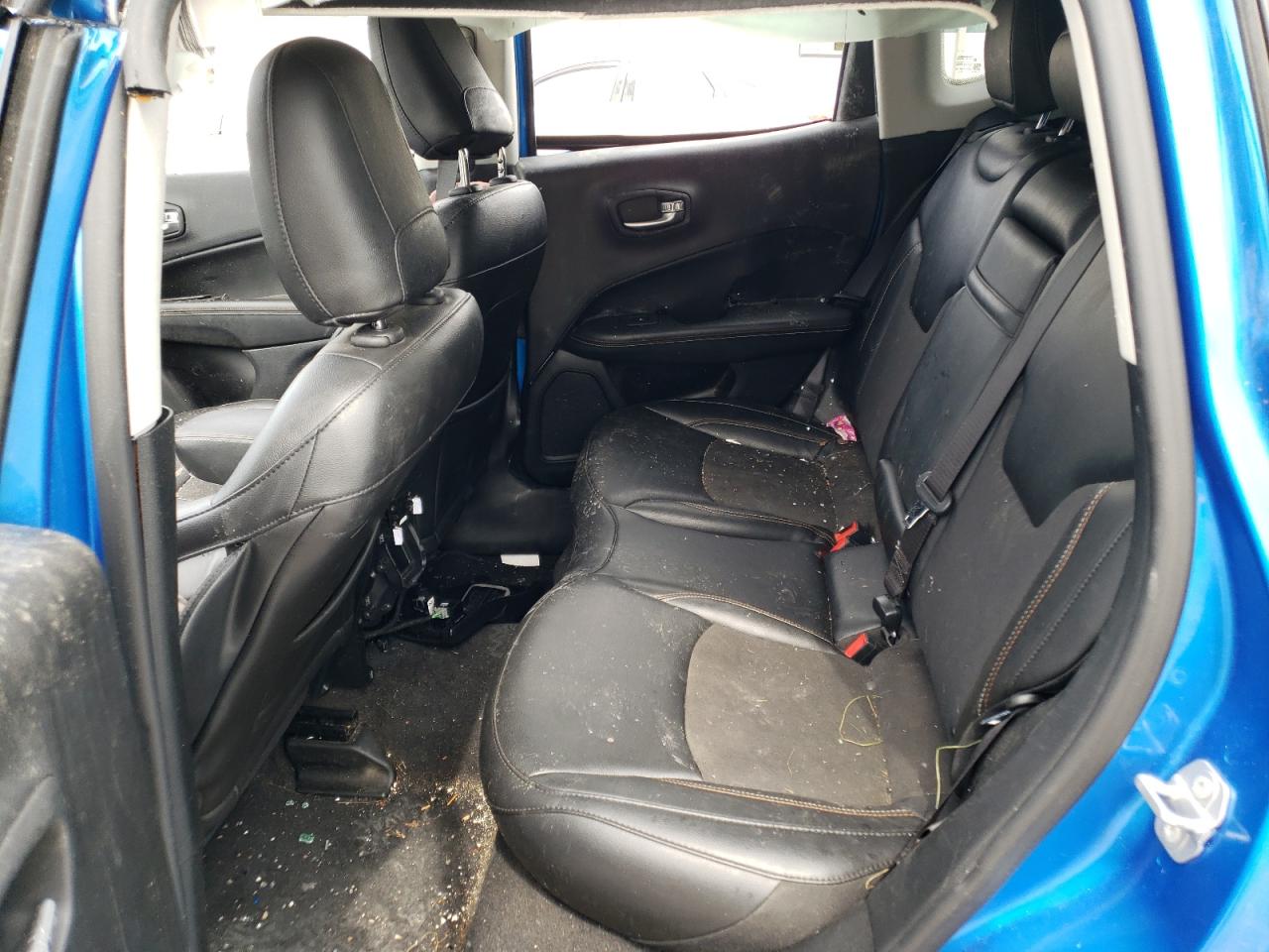 3C4NJDBB0KT729582 2019 Jeep Compass Latitude