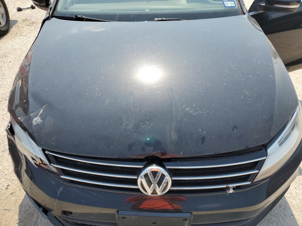 3VWD67AJ9GM375776 2016 Volkswagen Jetta Se