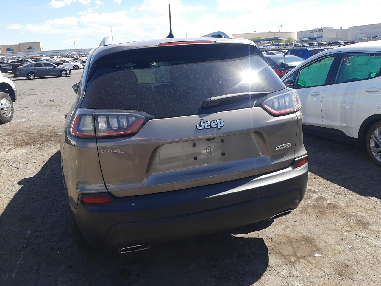 1C4PJLCXXKD263761 2019 Jeep Cherokee Latitude