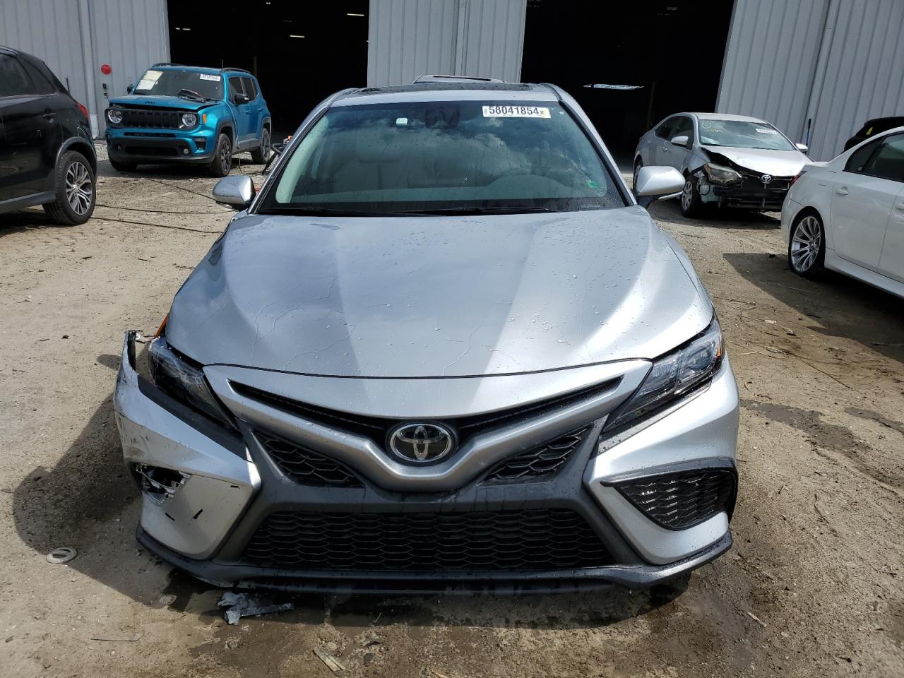 4T1S11AKXRU910963 TOYOTA CAMRY 2024