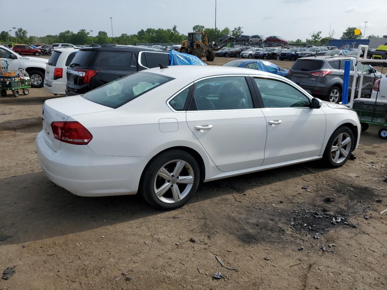 1VWBP7A38DC146993 2013 Volkswagen Passat Se