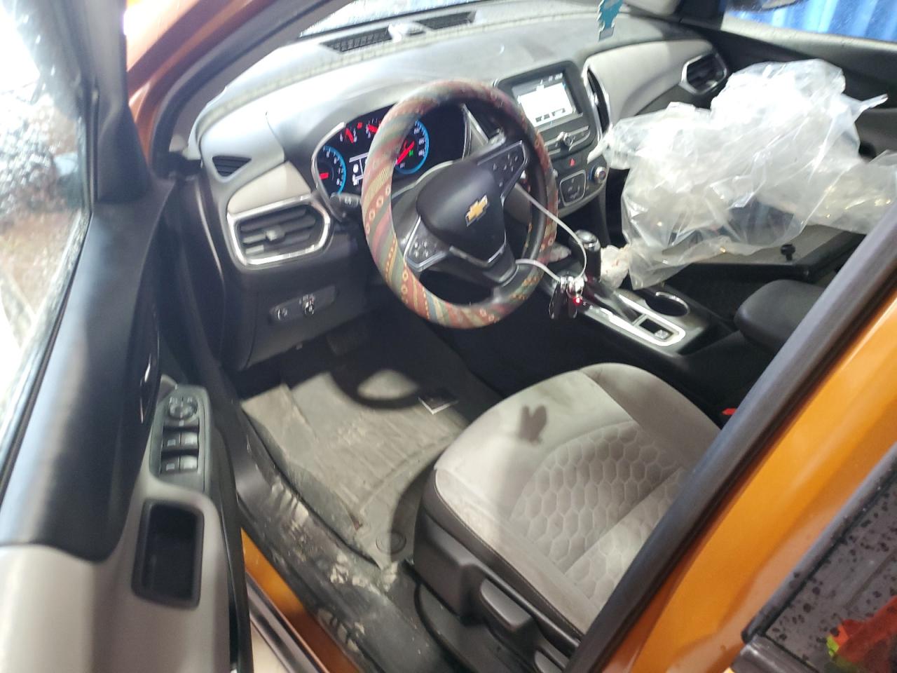 2GNAXREV8J6113431 CHEVROLET EQUINOX 2018