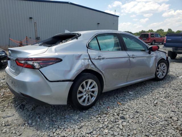 VIN 4T1C11AK1MU540967 2021 Toyota Camry, LE no.3