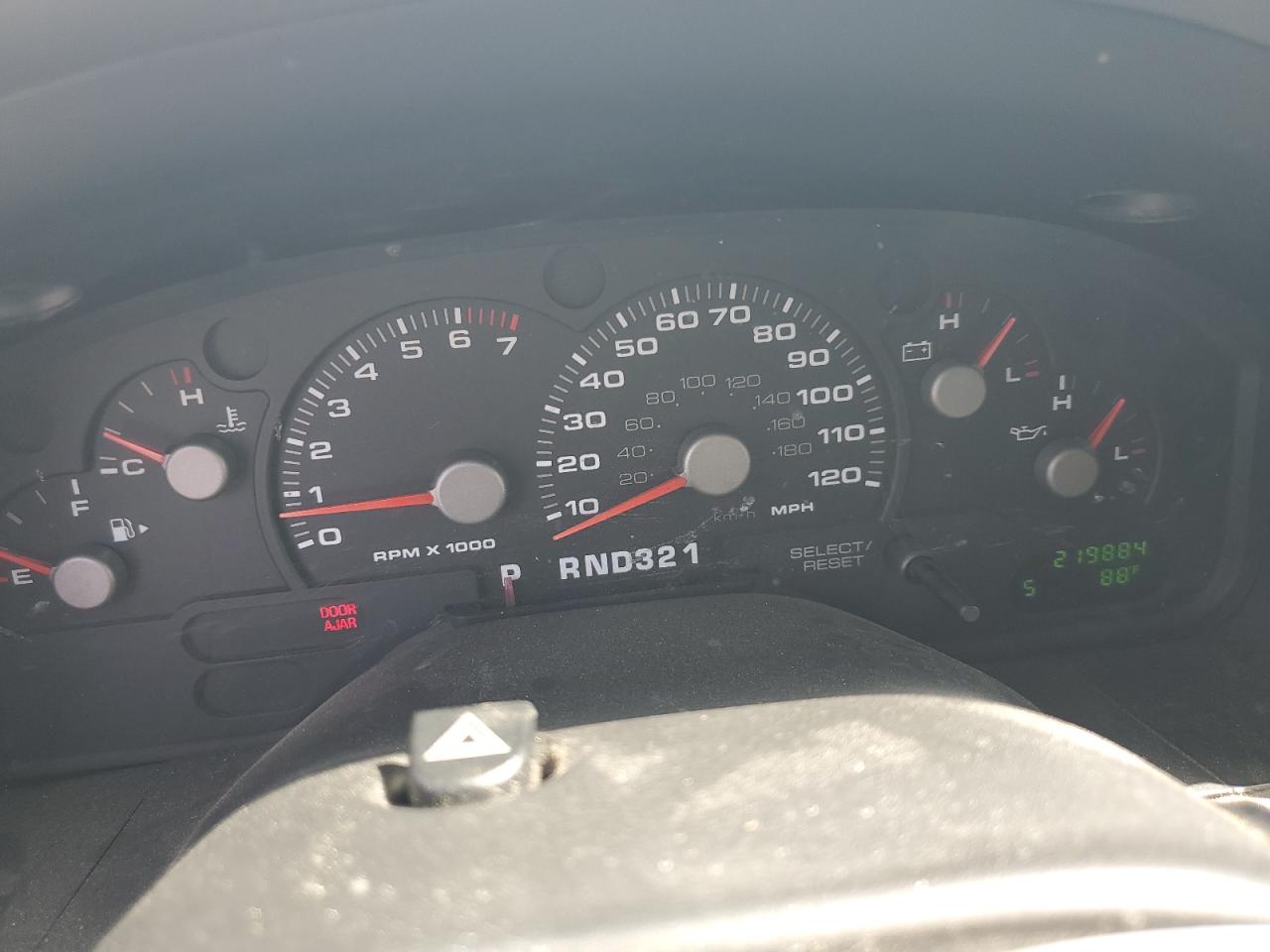 1FMZU63K64ZA19029 2004 Ford Explorer Xlt